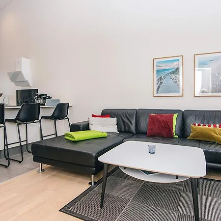 Iv Apartment
