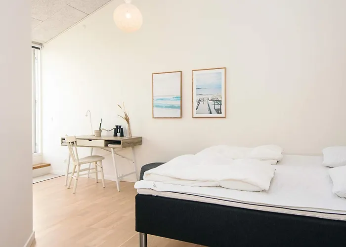 8 Person In Ringkobing-by Traum